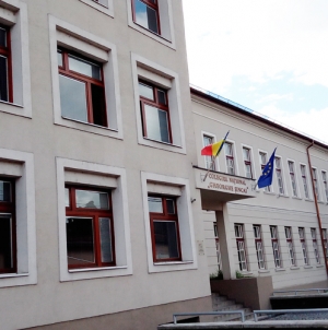 10 elevi de la „Șincai” au fost premiați la etapa națională a Concursului de Chimie „Lazăr Edeleanu”