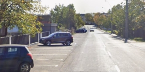 Stație de autobuz provizorie pe strada Oltului, între 23 iunie și 26 august